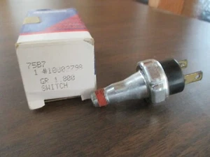 AC Delco D1811 GM 10002798 Oil Pressure Switch 76-90 Chevrolet Pontiac and GMC - Picture 1 of 2