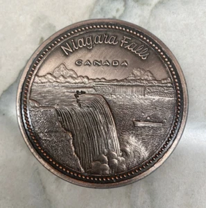 Vintage Niagara Falls Canada - Round Brass Belt Buckle - Picture 1 of 3