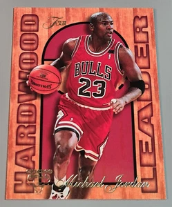 MICHAEL JORDAN # 4 of 27 Hardwood Leaders 95-96 Flair Bulls EN N.Mi-Mint Vintage - Bild 1 von 9