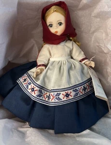 Bambole Madame Alexander 8” Russia 548 serie internazionale con scatola ed etichette - Foto 1 di 11