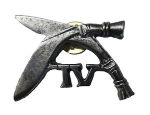ROYAL GURKHA RIFLES BRITISH ARMY REGIMENT UNUSUAL 1990s CAST PEWTER PIN BADGE #1 - Picture 1 of 1