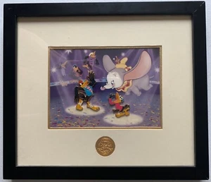 Disney Mickey's Parti Gras Dumbo and the Gang Crows Framed Pin Set LE 50 - Picture 1 of 2
