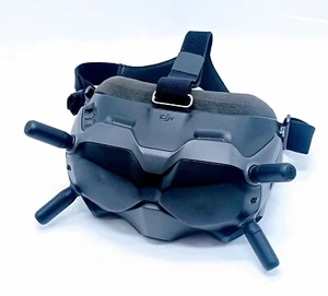 DJI FPV Goggles V2 (Used) for Drone Immersive Experience P/N FGDB28 - Picture 1 of 4
