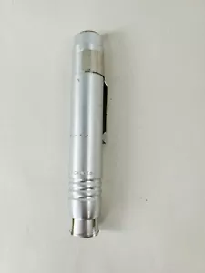 Vintage KREIDEFUTTER Tragbarer Kreide STICK GRIFF HALTER Made In USA Aluminium - Bild 1 von 4
