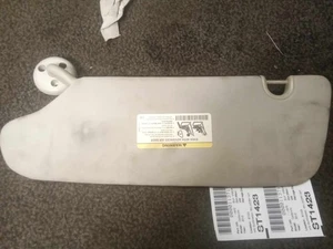 OEM PASSENGER SIDE IVORY Sun Visor DODGE CARAVAN Right 11 12 13 14 15 16 17 18 - Picture 1 of 5