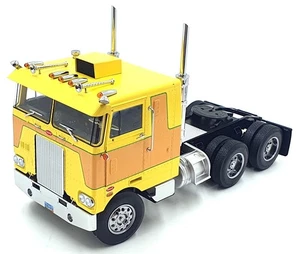 KK Scale Road Kings 1/18 Scale RK180152 - Peterbilt 352 Pacemaker Yellow/Brown - Picture 1 of 5