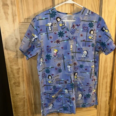 Scrub Top SB Scrubs Sz S White Women Hatted Owl With Ornament Pattern - Image 1 of 3