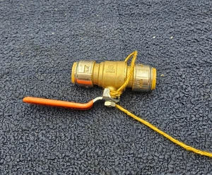 (QTY 2) SharkBite Max 3/4 in. Brass Push-to-Connect Ball Valve 250 PSI Pressure - Picture 1 of 7