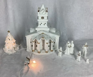White Porcelain Lighted Church 8 Pc Set VSS251025/CA - Picture 1 of 8