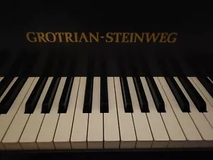 Grotrian-Steinweg Flügel, schwarz matt - Bild 1 von 2