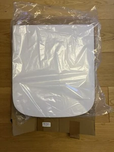 TOILET SEAT WHITE SQUARE TEC611 NEW BOXED - Picture 1 of 3