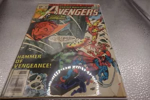 The Avengers #165 1977 Marvel Comics Comic Book - Picture 1 of 5