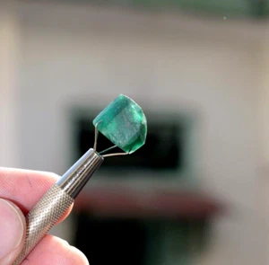 18,25 ct natürlicher grüner Smaragd Kristall aus Swat Pakistan - Bild 1 von 13