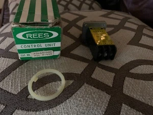 REES STANDARD PILOT LIGHT 40440-000 - Picture 1 of 3