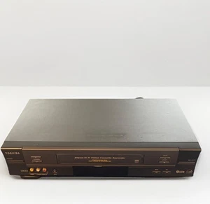 Toshiba W-627 Reproductor de VCR VHS Grabadora 4 Cabezales Cassette PROBADO FUNCIONA Sin REMOTO - Imagen 1 de 7