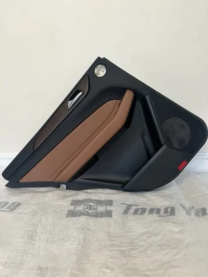 Conjunto de panel de puerta interior del conductor trasero Mercedes-Benz GLE43 AMG 2017-2019 FABRICANTE DE EQUIPOS ORIGINALES Foto 1 de 4