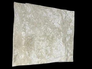 Zwei elfenbeinfarbene Samtbezüge  - Bild 1 von 5