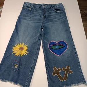 Pantalones de mezclilla para mujer Time and Tru 20 tiro alto bordados a mano lavado medio E18 - Imagen 1 de 19