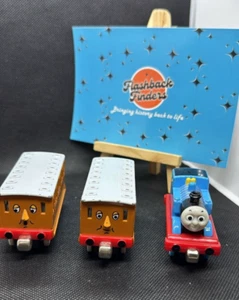 Thomas The Train & Friends ANNIE & CLARABEL cars + THOMAS Take N Play Die Cast - Picture 1 of 6