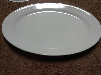 1 Vintage Corning Comcor Beige SANDSTONE Ceramic Oval Dinner Salad Serving Plate - Изображение 1 из 4