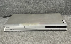 Toshiba SD-3960SU DVD Player 🎬 Progressive Scan Dolby Digital – Silver - Picture 1 of 22