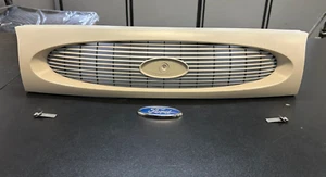 KÜHLERGRILL + NR.02 BÜGEL + EMBLEM FORD FIESTA 1995-1999 - Bild 1 von 5