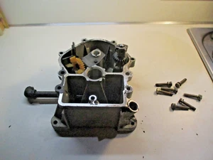 OEM Briggs & Stratton 19.5HP OPPOSED 42E707 Closure Plate/Sump Cover w/Governor - Picture 1 of 8