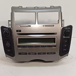 2007 Toyota 86120-0D490 YARIS (P9) Radio / CD Car Stereo *** UNTESTED - Picture 1 of 15