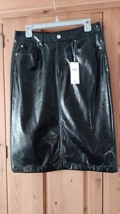 BNWT M&S BLACK WET LOOK PENCIL SKIRT - 12 L. - Picture 1 of 4