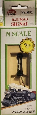 Model Power N Scale Railroad Signal No.8572 - Image 1 of 2