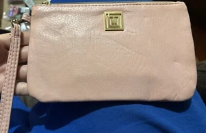 Liz Claiborne Clutch With Charger - Picture 1 of 4