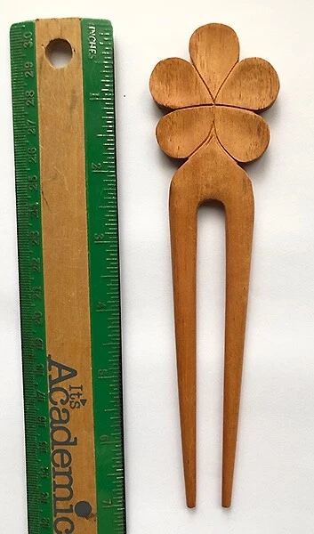 Hawaiian Wooden Hair Pick Plumeria Hawaii Beautiful Jewelry Two Sticks NI - Image 1 of 1