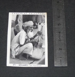 PHOTO CHOCOLAT DELESPAUL-HAVEZ 1950-1960 INDE INDIA BENARES MENDIANT - Imagen 1 de 1