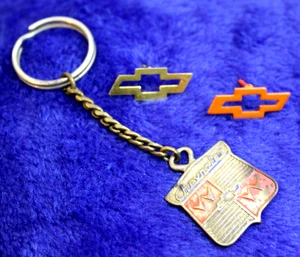 2 Chevy Bowtie Pins and Chevy Crest key Ring Key Chain Accessory - Picture 1 of 9