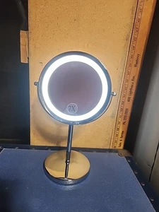 Specchio trucco led 7 pollici argento illuminato usa batterie - Foto 1 di 4