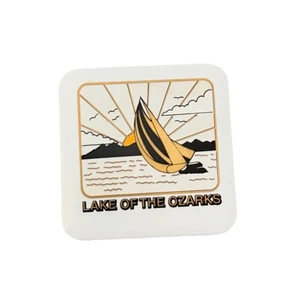 Calamita frigo vintage lago degli Ozarks windsurf vela souvenir piastrella B16 - Foto 1 di 3