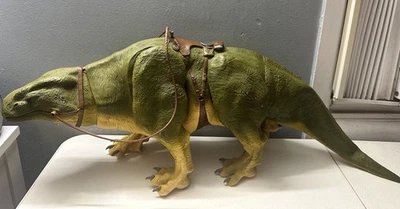 "Figura de acción Hasbro Star Wars: Power of the Force - Dewback 12"" de alto 28"" de largo" Foto 1 de 4