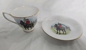 Royal Albert Bone China England Parliament Guard on Horse Teetasse & Untertasse - Bild 1 von 8
