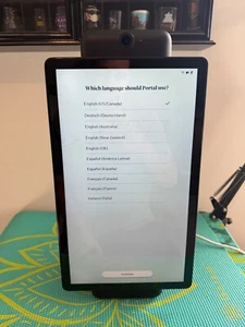 Meta Facebook Portal Plus 15,6" Smart Video Calling mit Alexa 2 FARBEN! - Bild 1 von 19