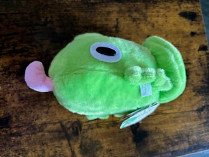 Yell Hachu Nui Amphibian Reptile Gecko Green Plush NEW NWT - Picture 1 of 2