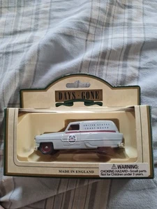 Days Gone United States Coast Guard 61009 1953 Pontiac Delivery Van - Picture 1 of 3