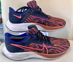 Nike Air Zoom Pegasus Tiger DQ7650-800 Sportschuhe Damengröße 9,5 - Bild 1 von 7