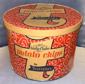 TASTYKAKE  TASTY-FLAKE  POTATO CHIPS  CONTAINER 14 OZ  VINTAGE  PHILADELPHIA - Picture 1 of 9