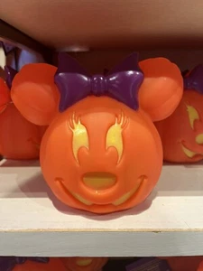 2024 Disney Parks Mini Light Up Pumpkin Minnie Mouse Jack-O-Lantern NEW - Picture 1 of 2