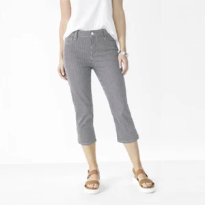 ~St. John's Bay~Mid Rise~Indigo Stripe~Denim Capris~Size 12~BRAND NEW! ALL TAGS! - Picture 1 of 3