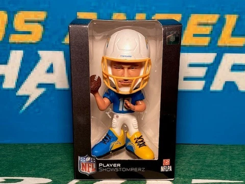Justin Herbert Los Angeles Chargers Vinyl Showstomperz Bobblehead Cover