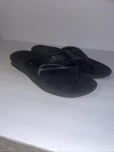 Men's Size 13 Black REEF Brand Fanning Bottle Opener Flip Flop Sandals - Picture 1 of 12