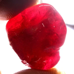 76.05Ct. Natural Ruby Rough Rare Top Red Large Size! Mine Mozambique Sparkling! - Picture 1 of 7