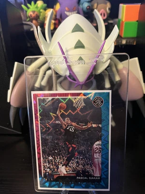 2018-19 Panini NBA Hoops-Teal Explosion #56 Pascal Siakam (Drake in Background) - Image 1 of 4