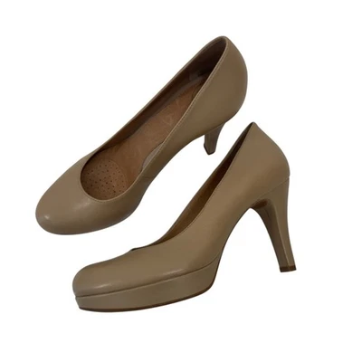 Zapatos de salón NURTURE para mujer de cuero beige con tacón superior talla 7,5 cómodos clásicos Foto 1 de 4